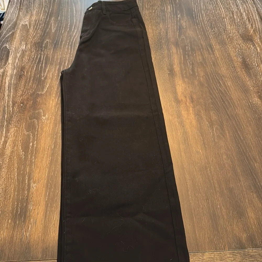 BLACK WIDE LEG JEANS SIZE MEDIUM